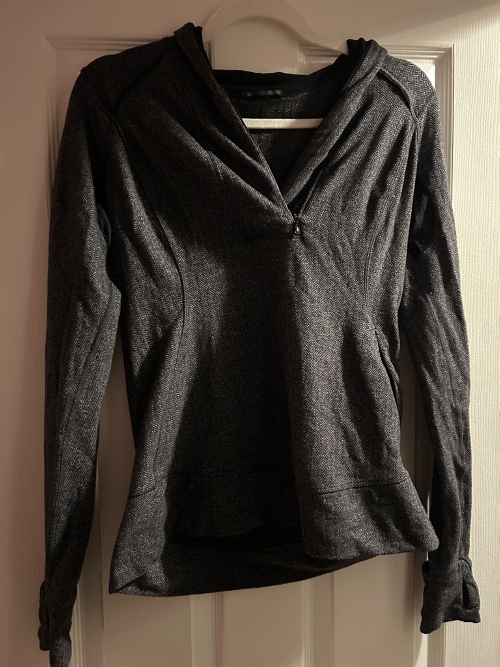 lululemon athletica charcoal gray hooded utility jacket
